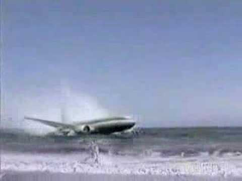 avion se estrella en la playa - airplane crash